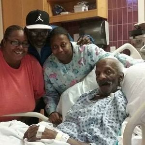 Meet your Posher, Gerald